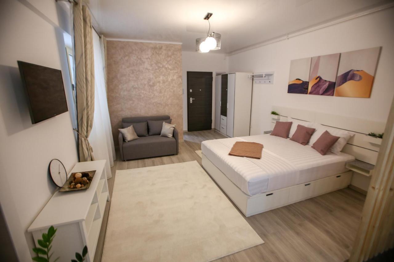 Premium Studios Mamaia Nord - Marea La 50M Năvodari Εξωτερικό φωτογραφία