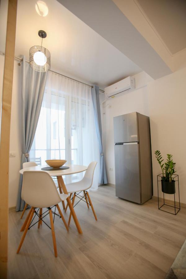 Premium Studios Mamaia Nord - Marea La 50M Năvodari Εξωτερικό φωτογραφία