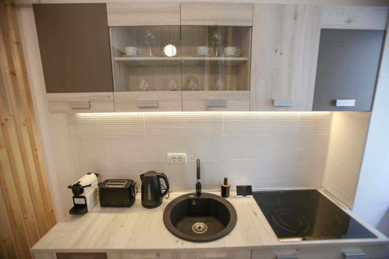 Premium Studios Mamaia Nord - Marea La 50M Năvodari Εξωτερικό φωτογραφία
