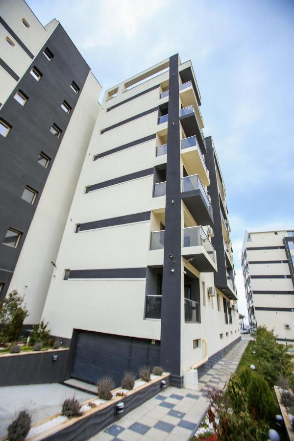 Premium Studios Mamaia Nord - Marea La 50M Năvodari Εξωτερικό φωτογραφία